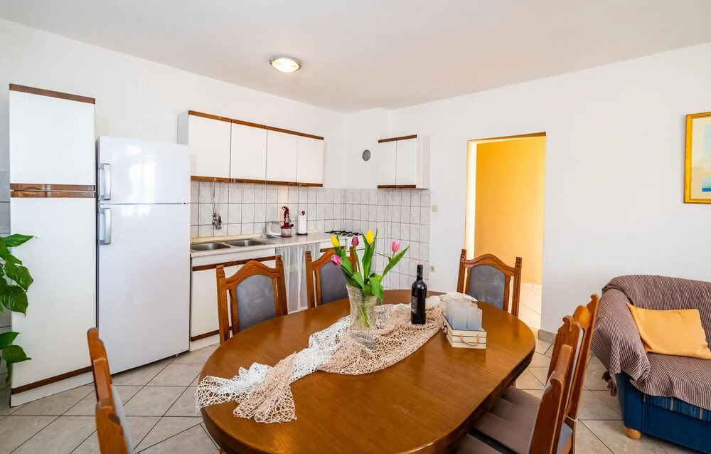 Amazing Apartment in Maslenica With 2 Bedrooms and Wifi