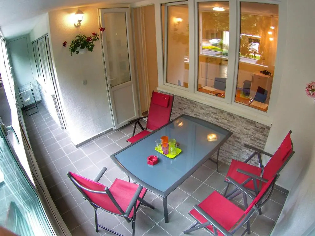 Apartments Suzana 2BR Split with balcony