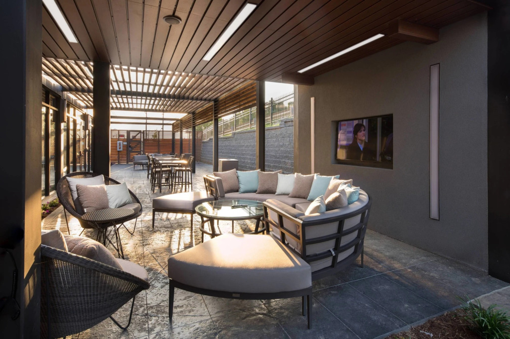 Courtyard by Marriott Russellville