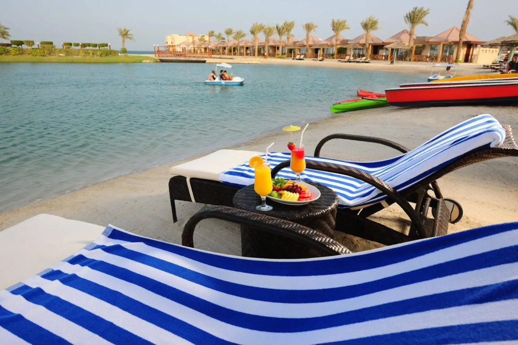 AlBander Hotel & Resort