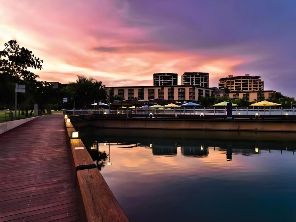 Adina Apartment Hotel Darwin Waterfront