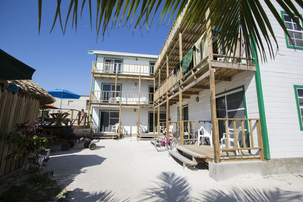 Pedros Hotel