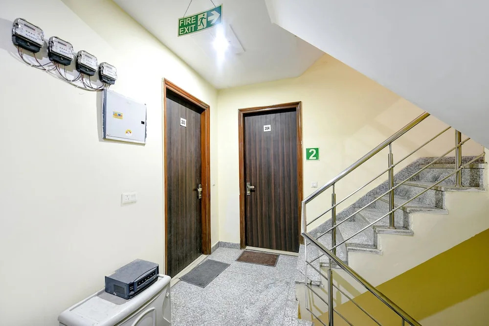FabHotel Rose Residency