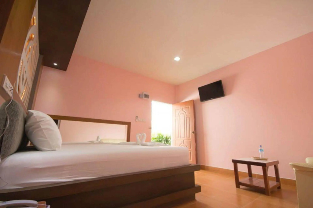 Arena Resort