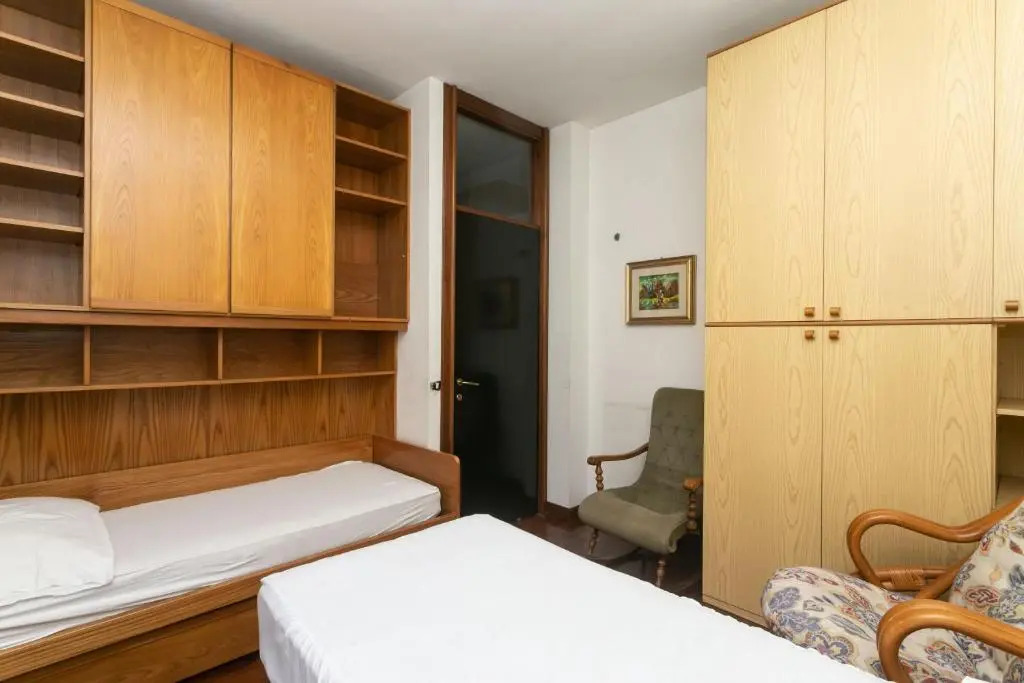 N39 - Numana, Villa Con Giardino a Due Passi Dal Mare