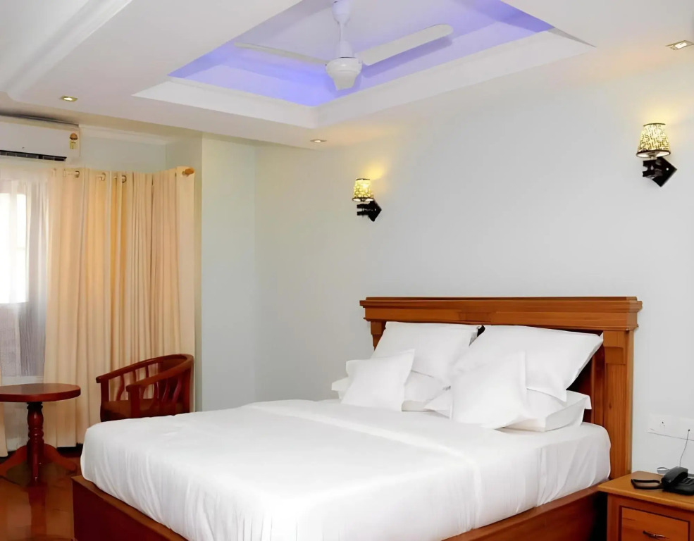 Sea breeze Beach Inn