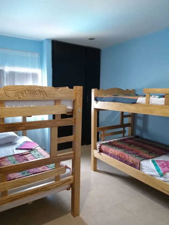 La Casa Amarilla Hostel