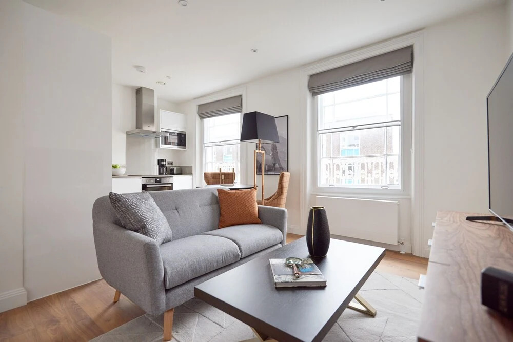 Romantic 3BR in Bayswater by Sonder