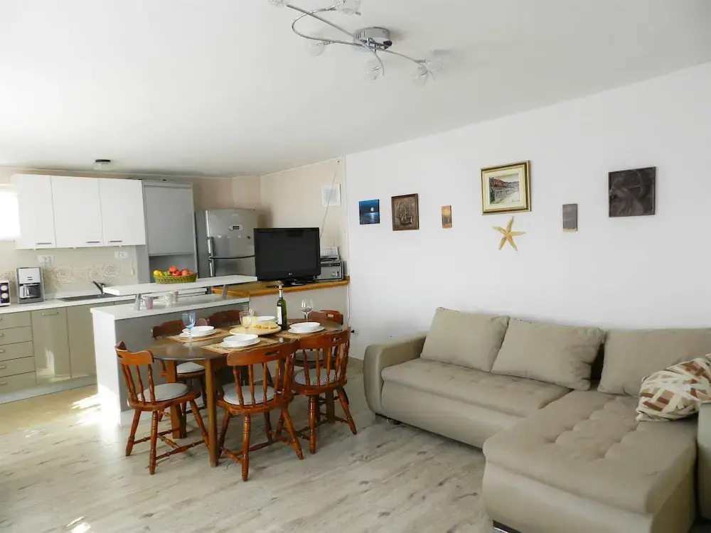 House Damir
