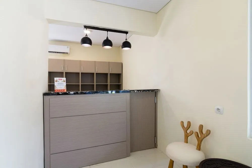 OYO 1604 Prime Gejayan Residence Near RS Panti Rapih
