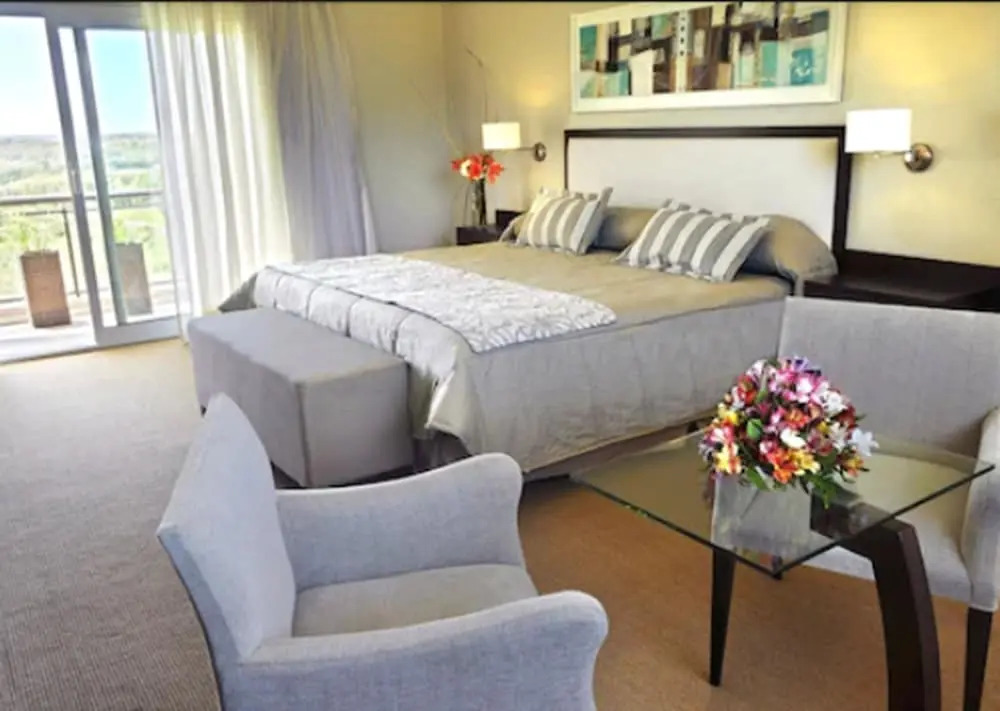Howard Johnson Hotel Piedras Moras