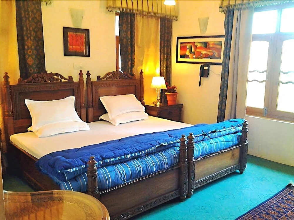 Hotel Ronak Resort