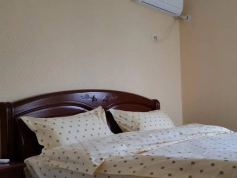 Rujia Apartment Zhengzhou Dongfeng Road Tian Wang