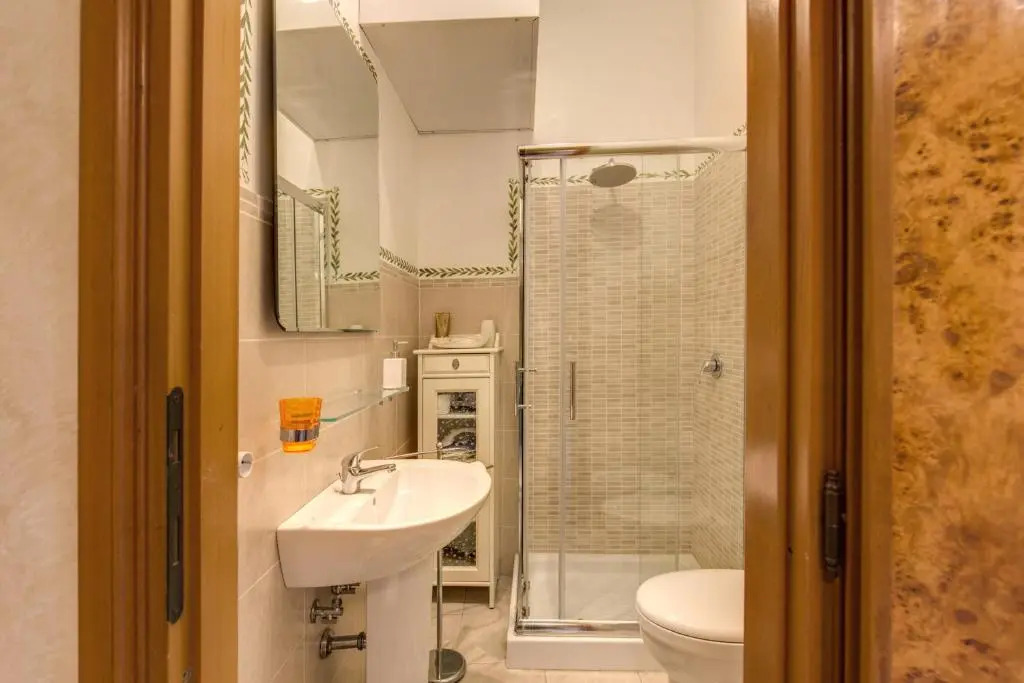Fontana di Trevi Charming Apartment CIR 15280