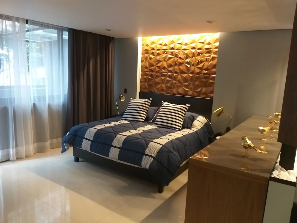 Suites Kepler