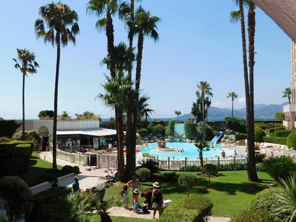 T2 Palm d'Azur avec Piscine et Toboggan