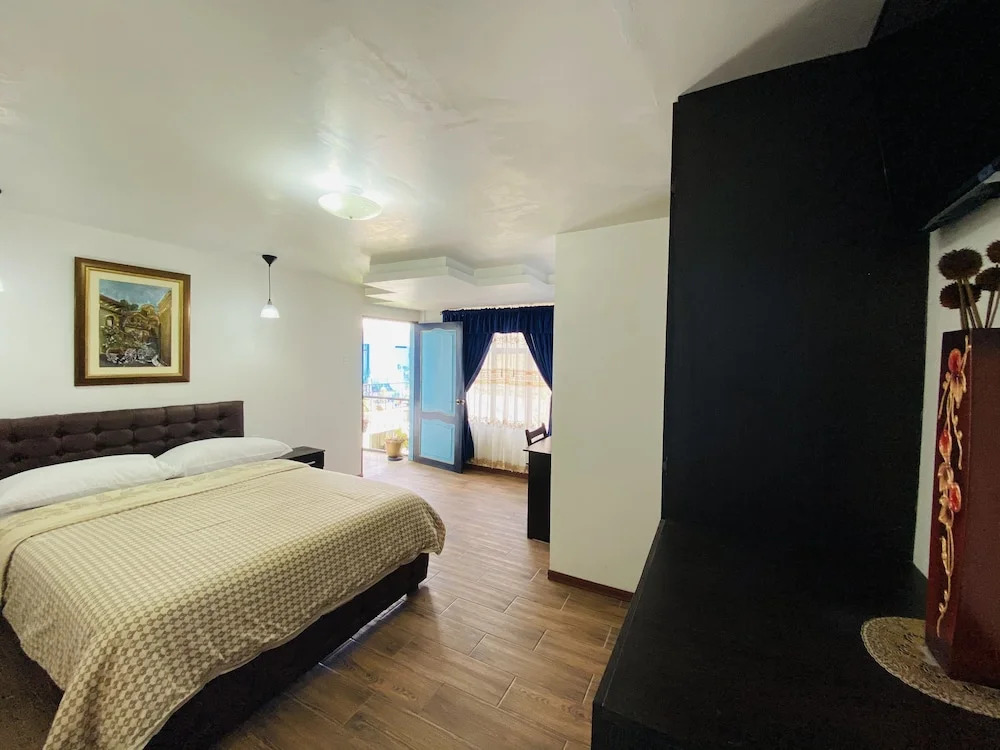 Hotel Montecarlo
