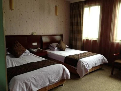 Junhong Business Hotel