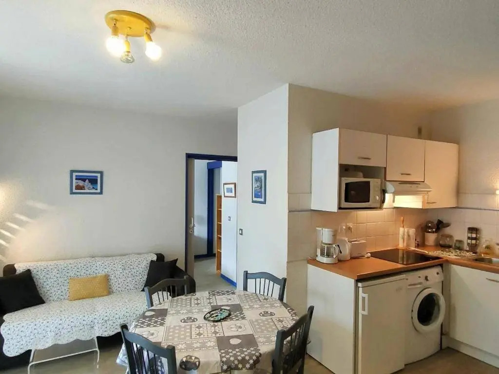 Appartement Cauterets, 2 pièces, 4 personnes - FR-1-234-93