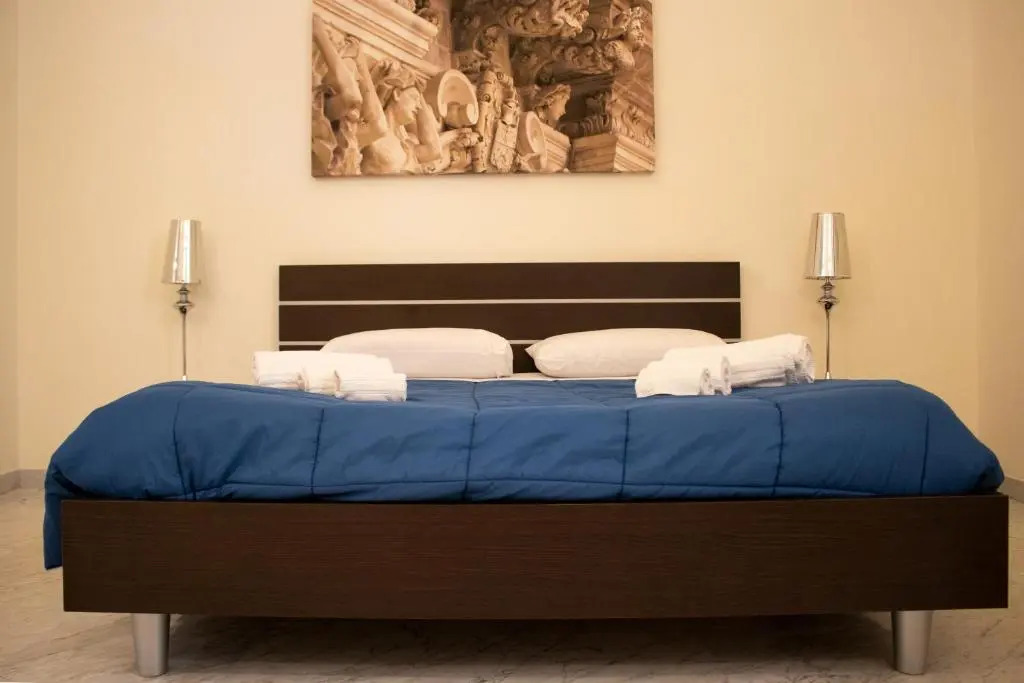 Apollo Suites