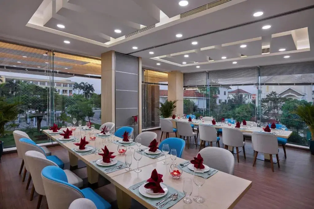 KHáCH SạN SAM QUảNG BìNH