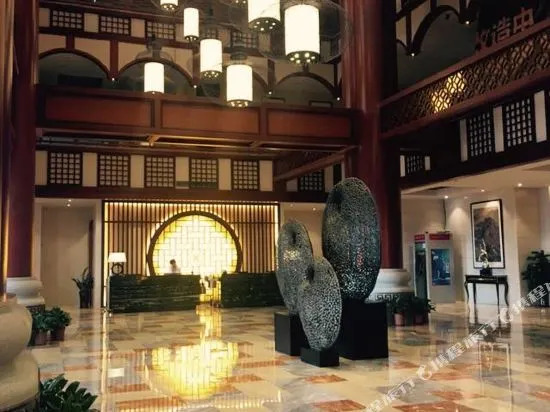 Happiness Bay Hotel