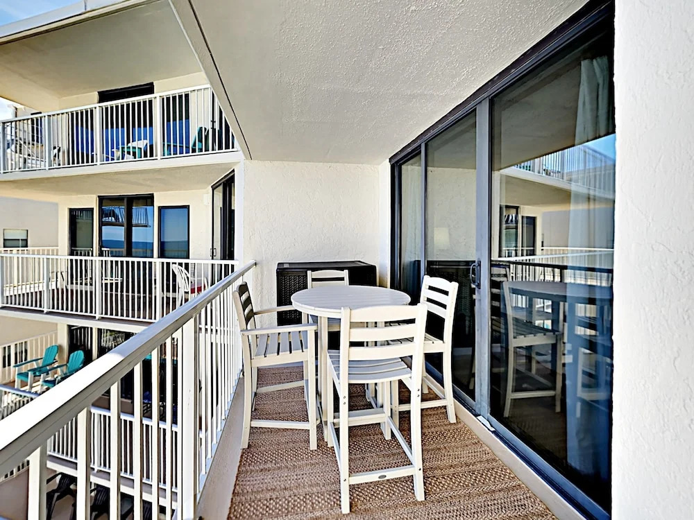 Seaside Beach & Racquet Club 3404