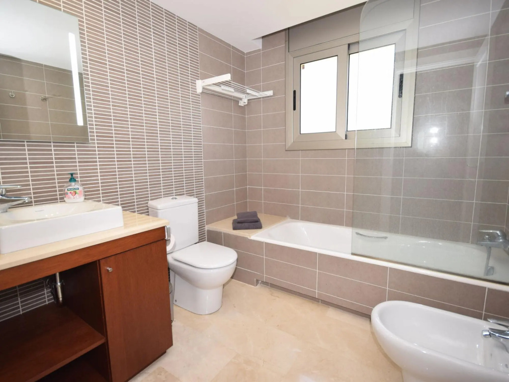 Comfortable apartment in Castell d'Aro with terrace