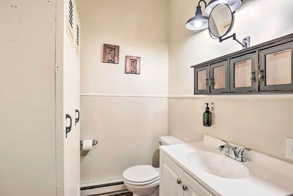 Penn Yan House Rental - Close to Wineries!