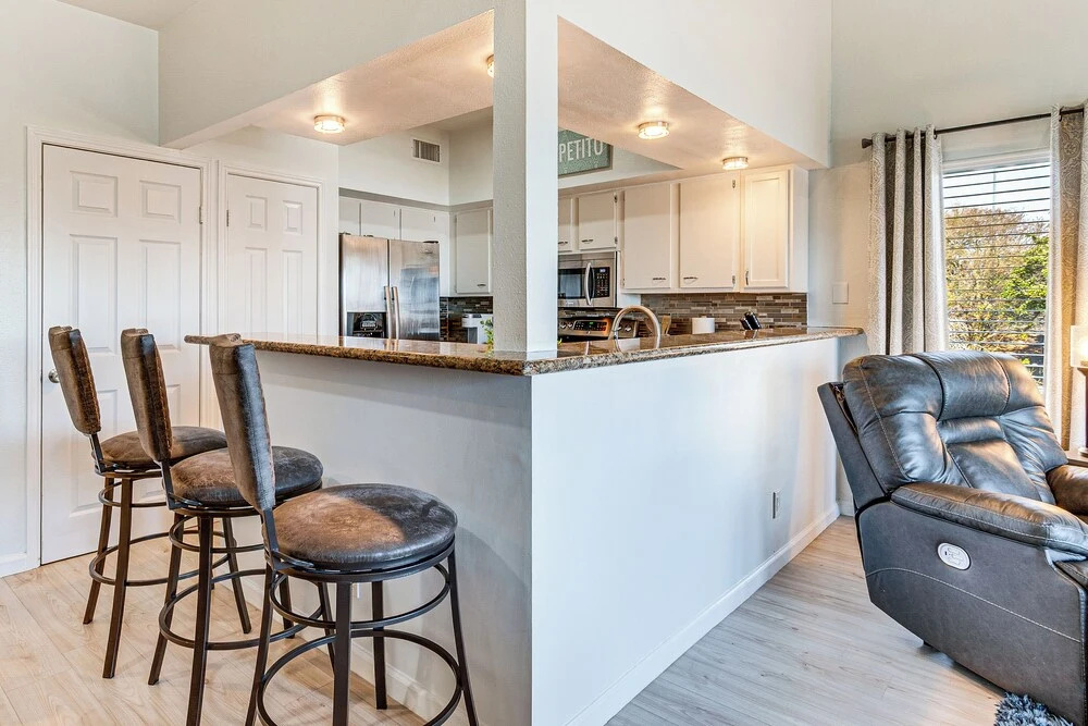 Steps to Lake Conroe! Condo w/ Balcony & Views