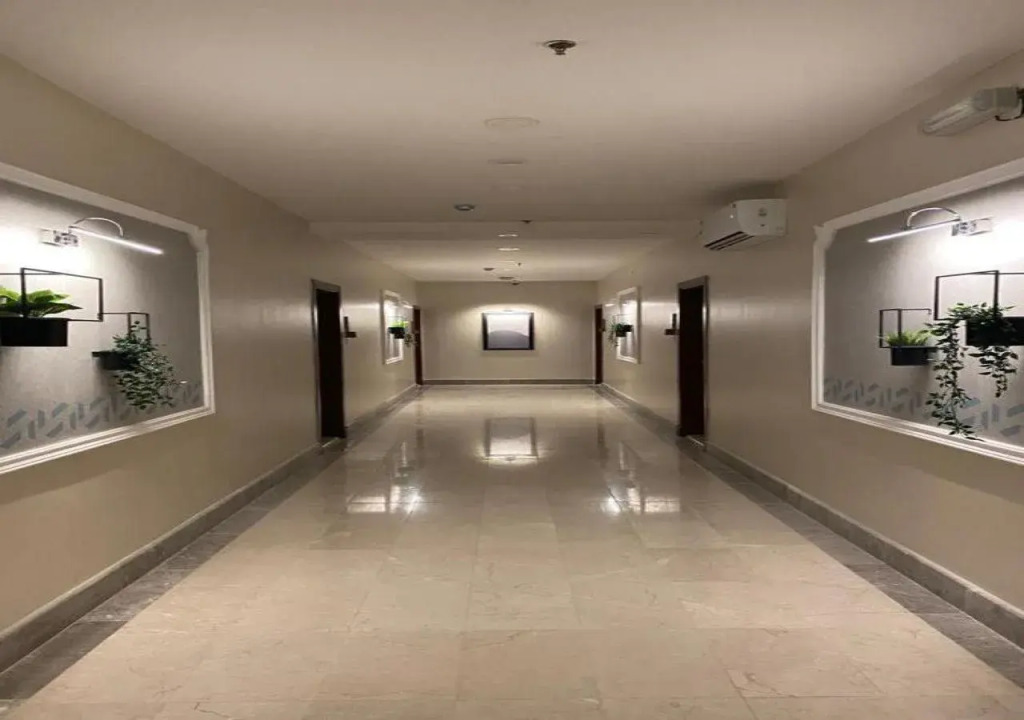Demure -Razin Serviced Apartments