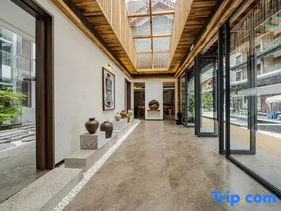 Puyi Homestay