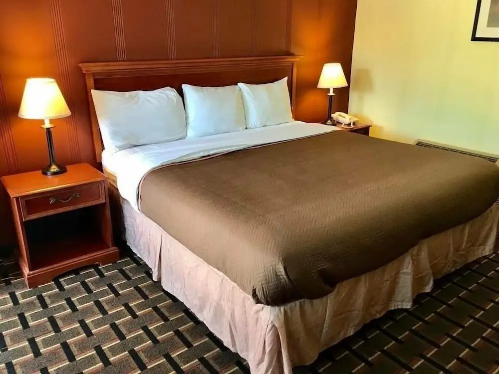 Greystone Motel