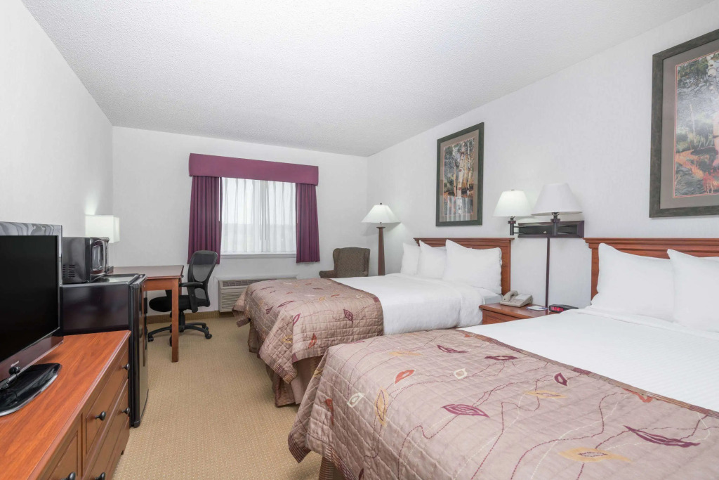 Baymont by Wyndham Marshfield