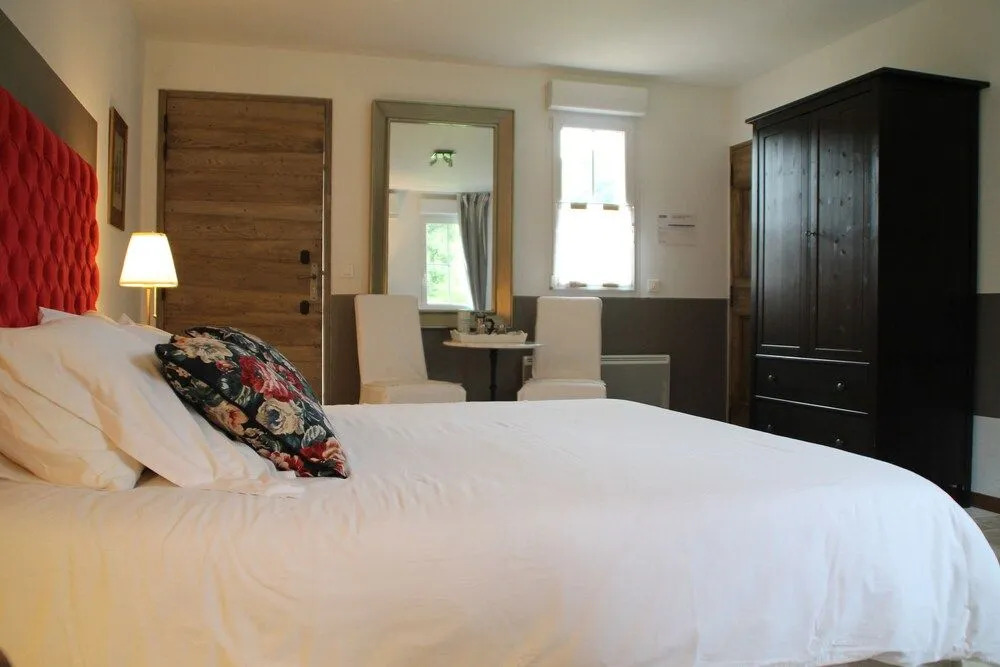 Le Clos Bel Ami Chambre dhôtes avec piscine