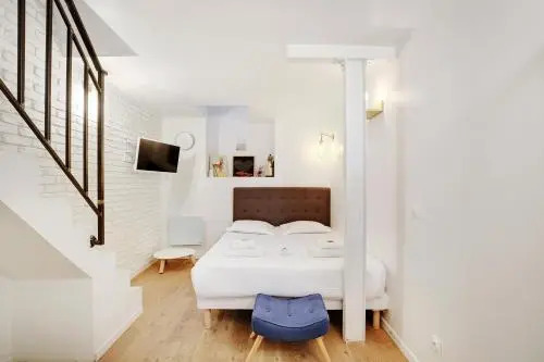 Cmg Cavallotti - Montmartre