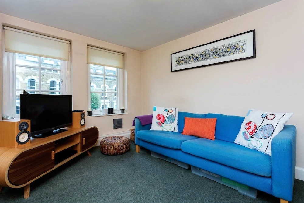 Veeve - Camden Town Hideaway
