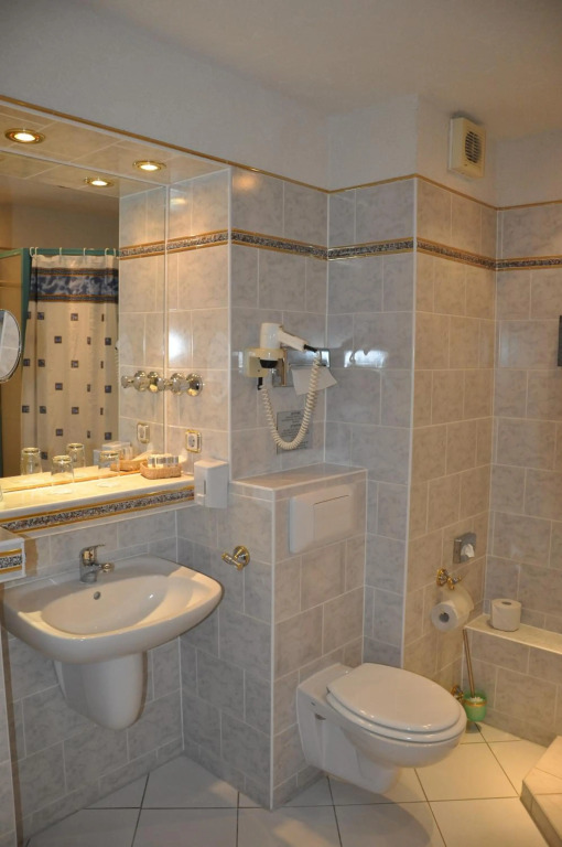 Hotel Pension Savoy