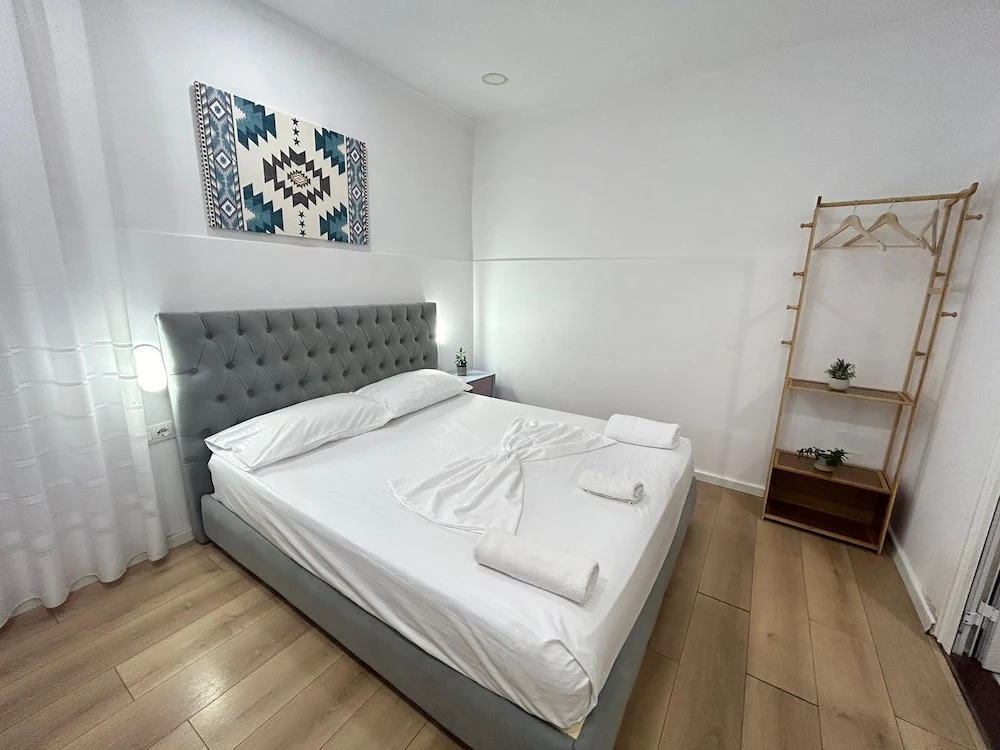 Tirana Square Hotel