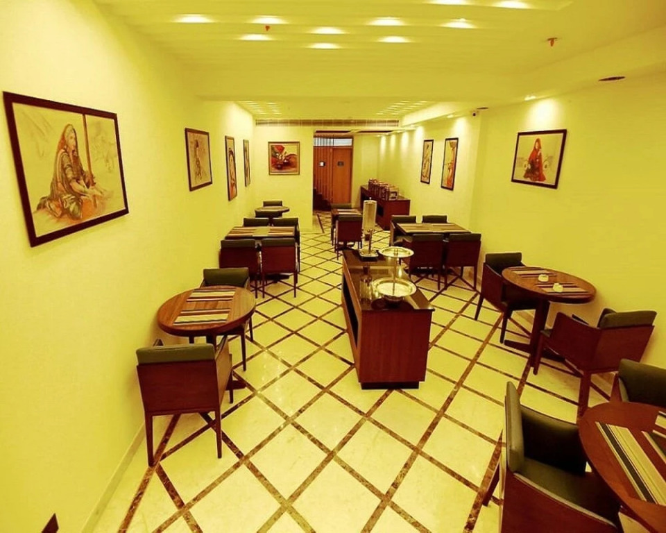 Hotel Rani Castle