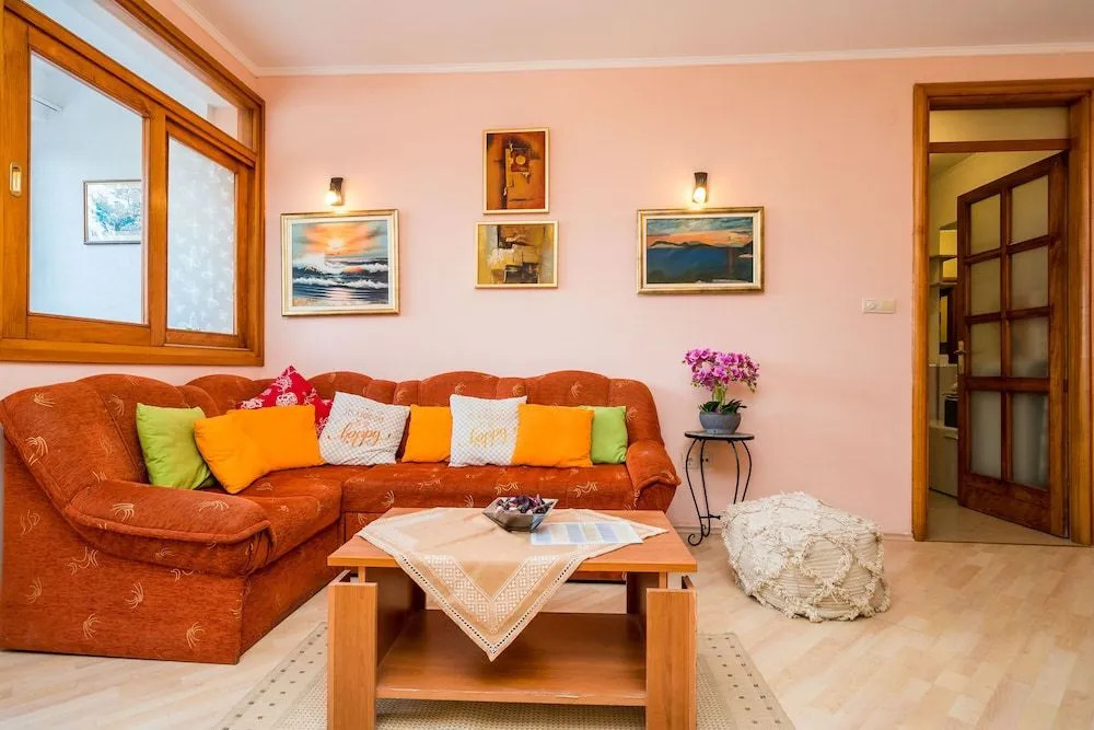 Apartment Jelena
