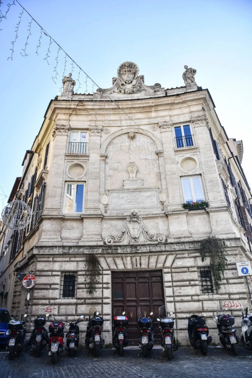 Rome Luxury House - The House