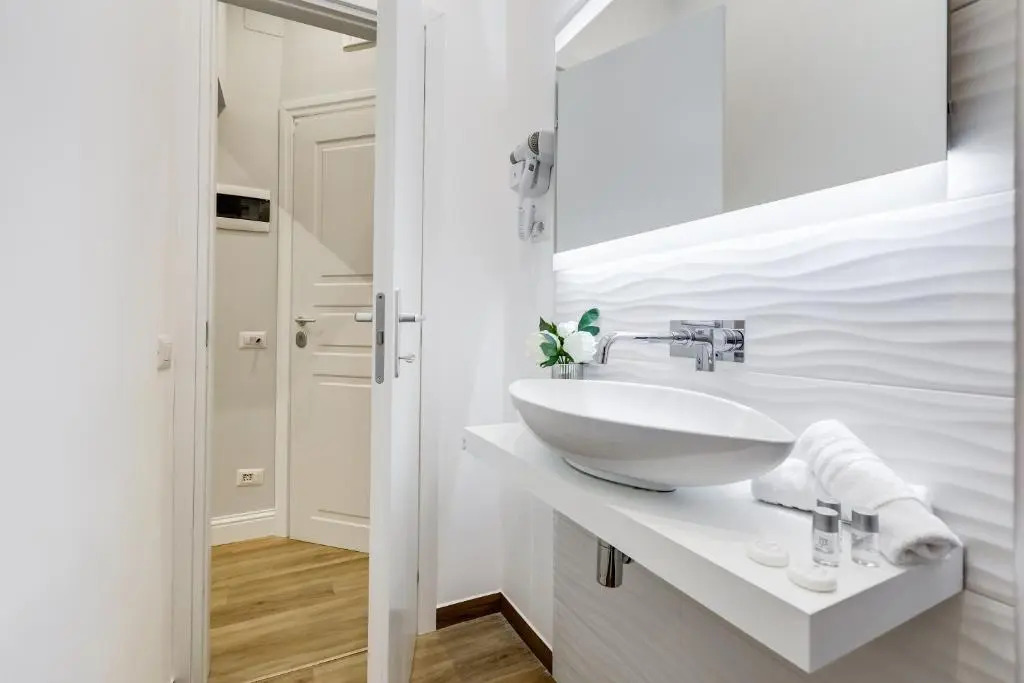 Opera Private Suites by Premium Suites Collection