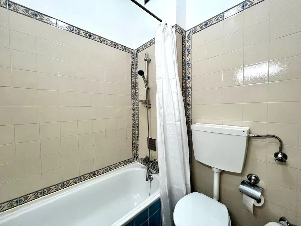 Vilamoura Central 4 With Pool by Homing