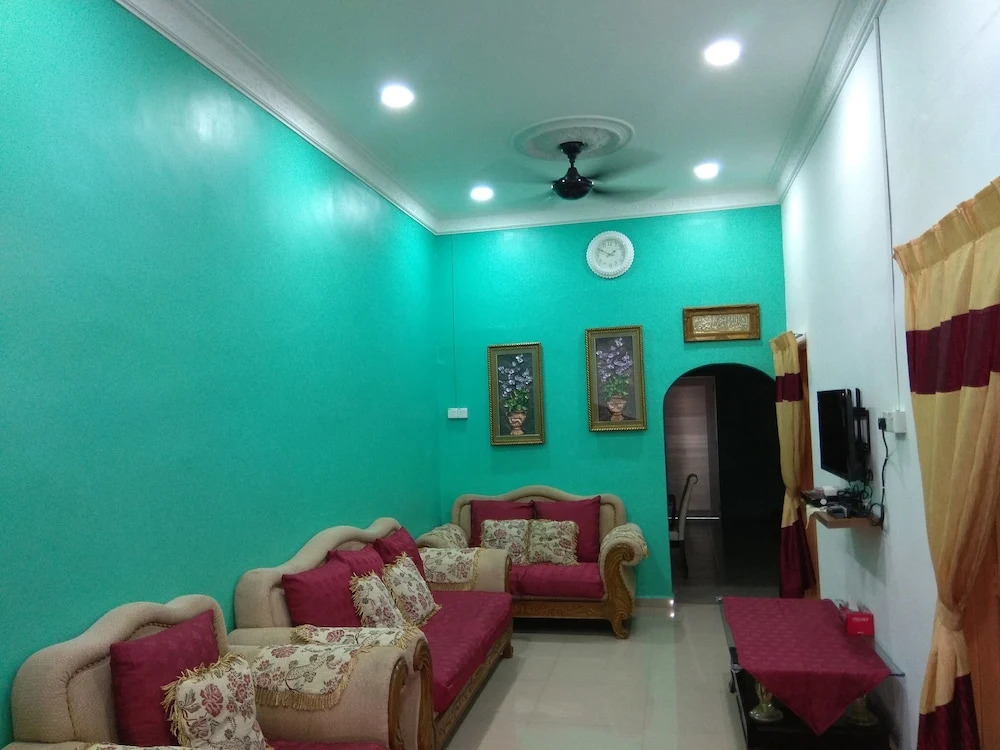 DiMUARa Homestay