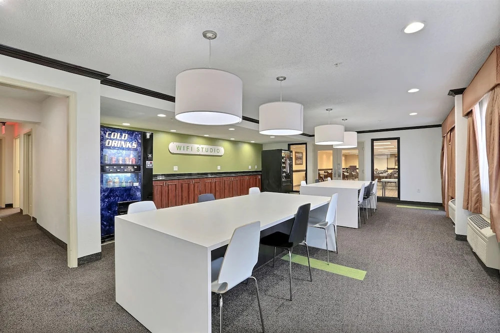Studio 6-Plano, TX - Dallas - Plano Medical Center