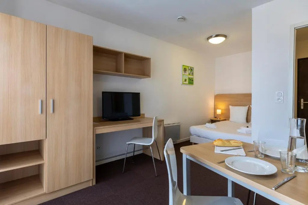 Kosy Apparthotels Troyes City & Park