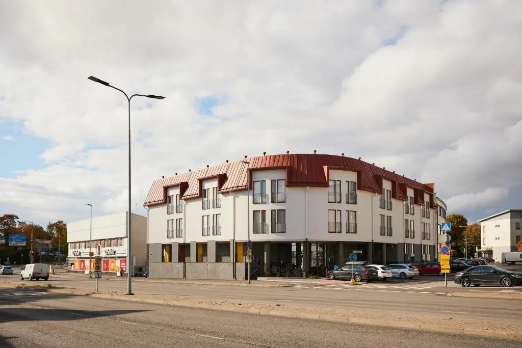 Keskeisen sijainnin uudiskohde, WiFi + 24/7 check in
