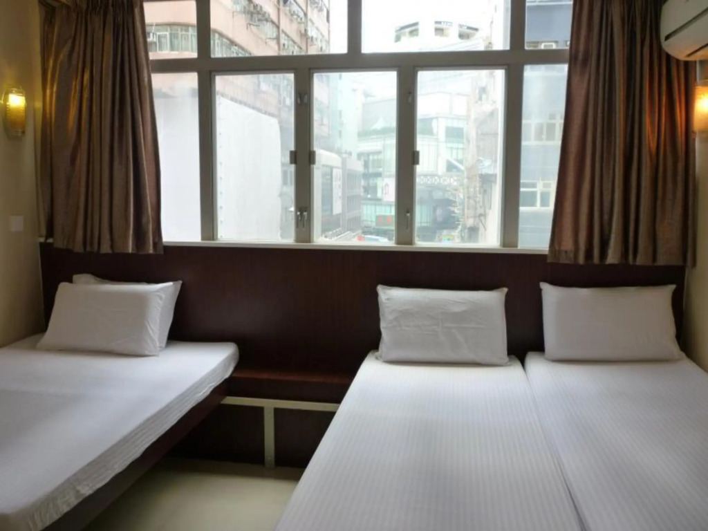 Hotel 2