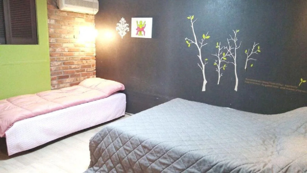 Long stay hostel Sinchon Hongdae